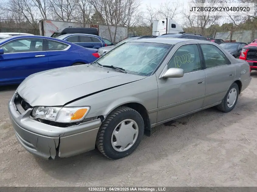 2000 Toyota Camry Ce/Le/Xle VIN: JT2BG22K2Y0480920 Lot: 12302223
