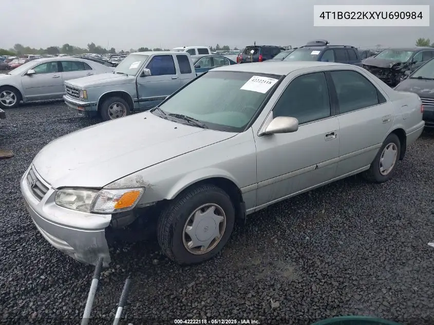 2000 Toyota Camry Ce VIN: 4T1BG22KXYU690984 Lot: 42222118