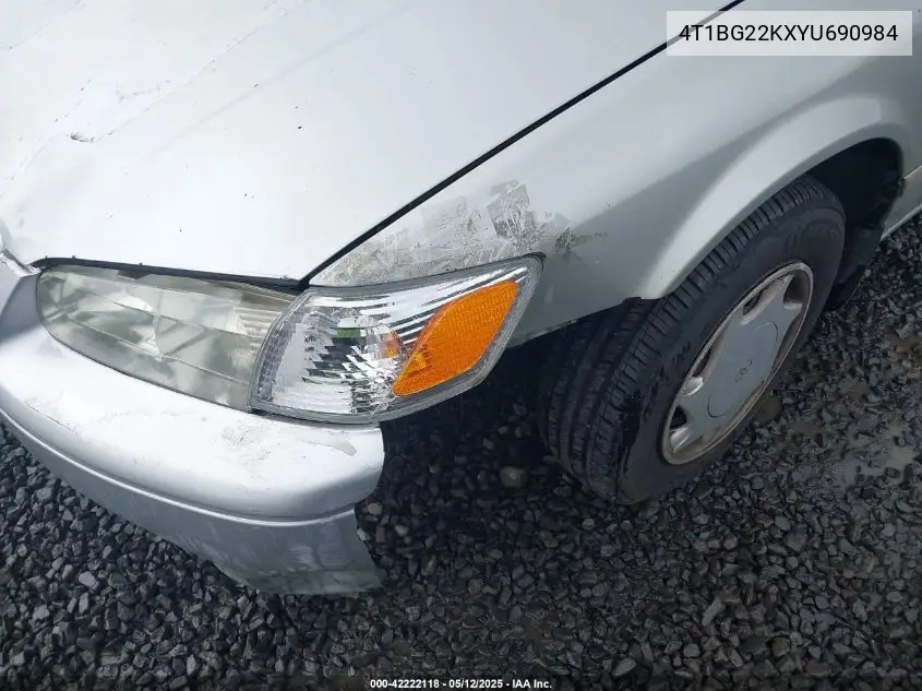 2000 Toyota Camry Ce VIN: 4T1BG22KXYU690984 Lot: 42222118