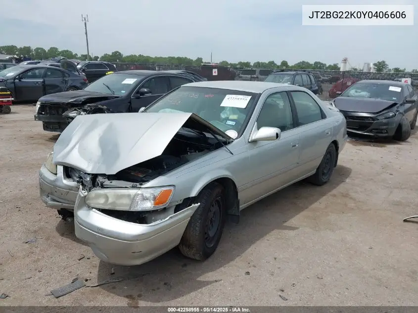 2000 Toyota Camry Le VIN: JT2BG22K0Y0406606 Lot: 42258955