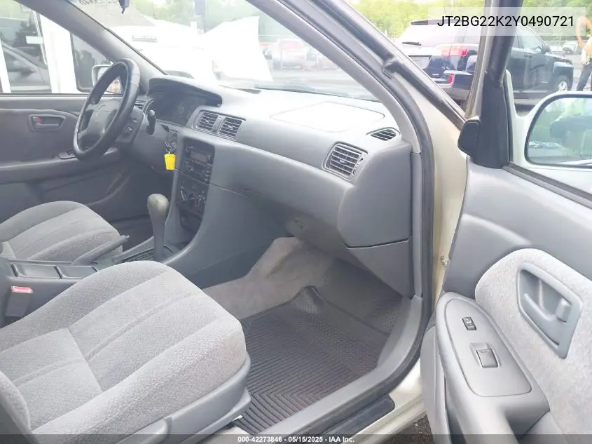 2000 Toyota Camry Le VIN: JT2BG22K2Y0490721 Lot: 42273846