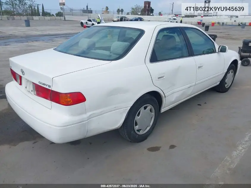 2000 Toyota Camry Ce VIN: 4T1BG22K9YU945639 Lot: 42572337