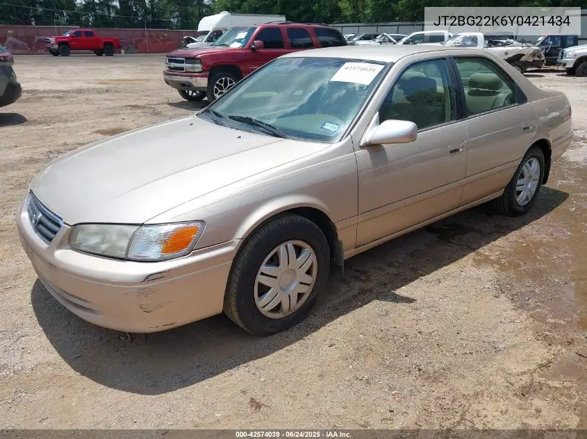 2000 Toyota Camry Ce/Le/Xle VIN: JT2BG22K6Y0421434 Lot: 42574039
