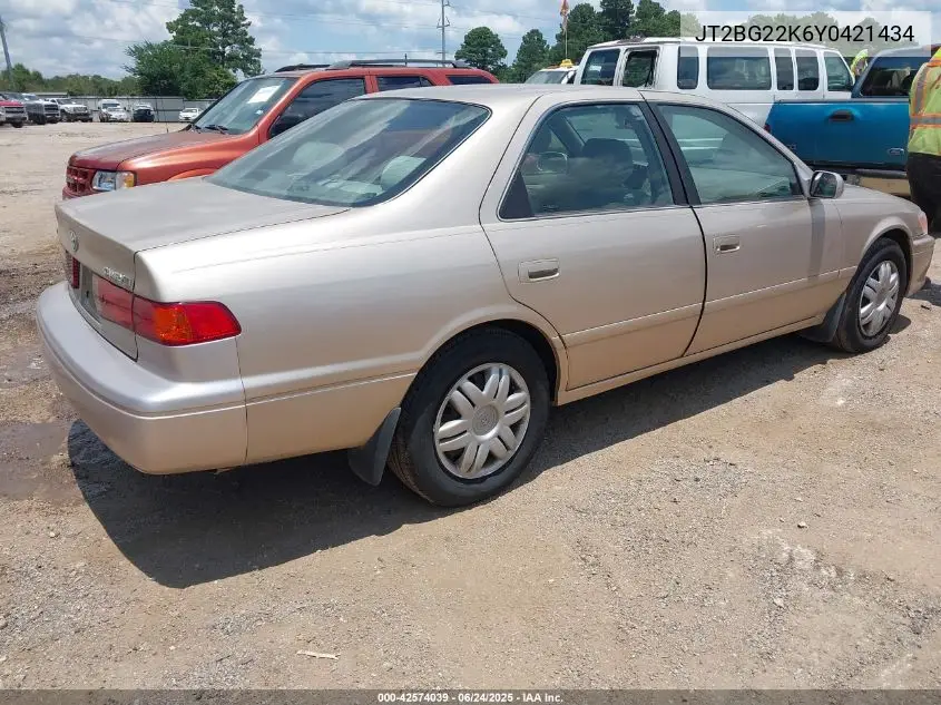 2000 Toyota Camry Ce/Le/Xle VIN: JT2BG22K6Y0421434 Lot: 42574039