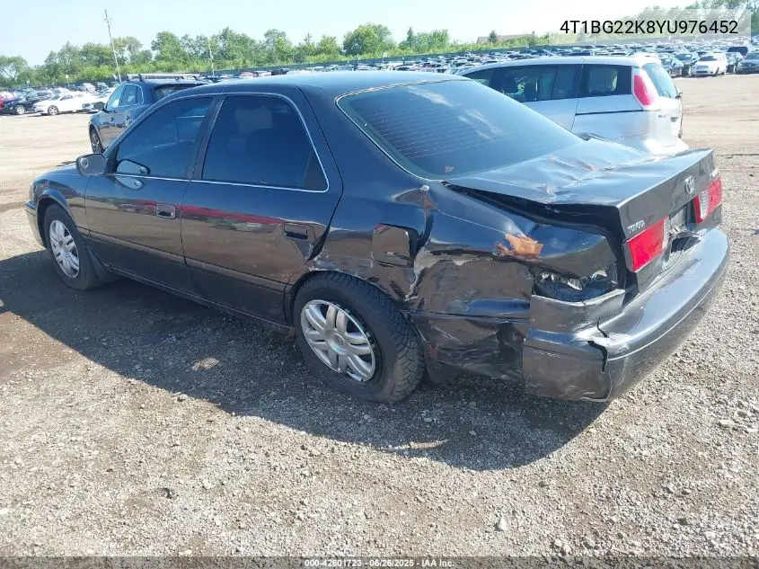 2000 Toyota Camry Ce/Le/Xle VIN: 4T1BG22K8YU976452 Lot: 42601723