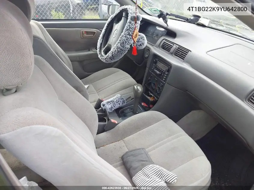 2000 Toyota Camry Ce VIN: 4T1BG22K9YU642800 Lot: 42623938