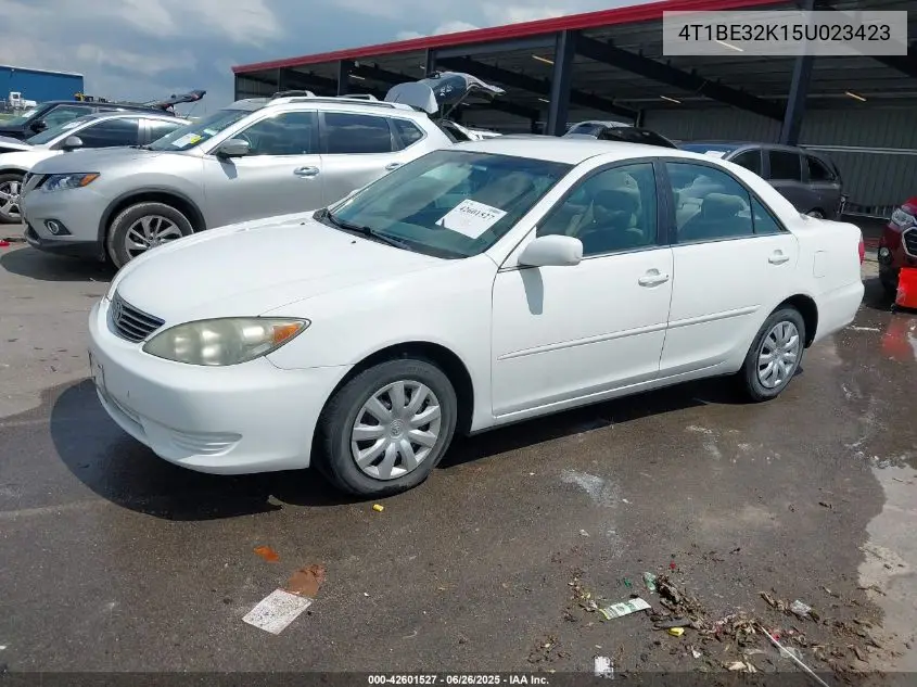 2005 Toyota Camry Le VIN: 4T1BE32K15U023423 Lot: 42601527