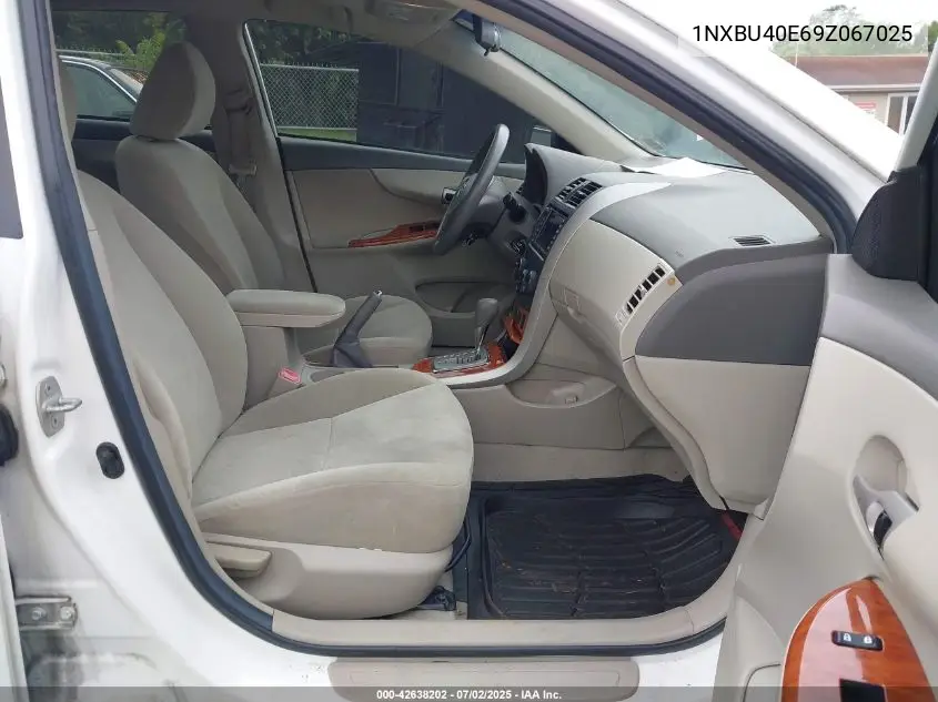 1NXBU40E69Z067025 2009 Toyota Corolla Xle