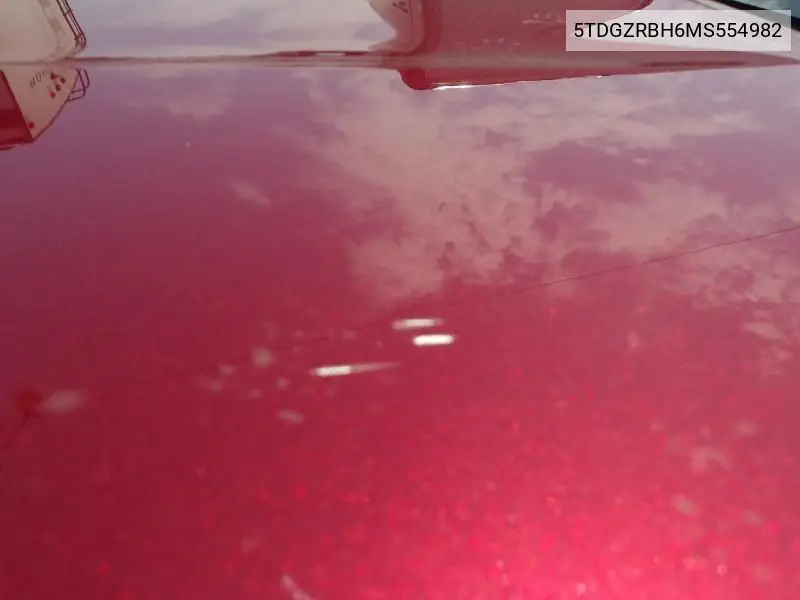 2021 Toyota Highlander Xle VIN: 5TDGZRBH6MS554982 Lot: 42271854