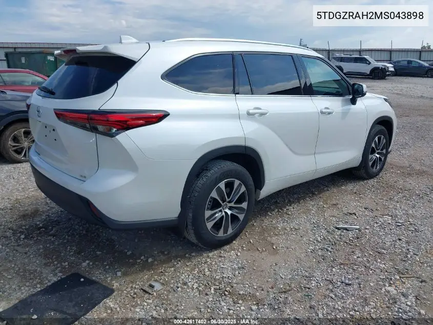 2021 Toyota Highlander Xle VIN: 5TDGZRAH2MS043898 Lot: 42617402