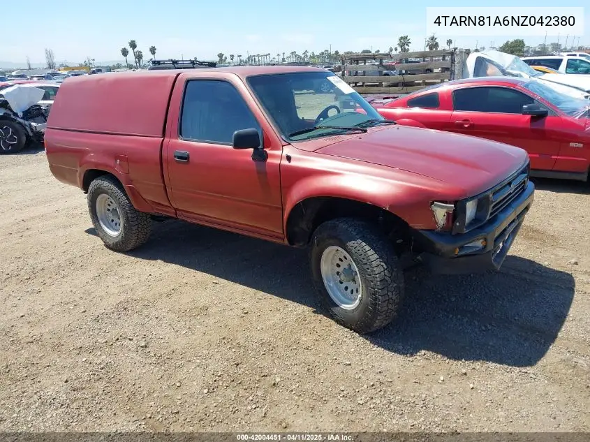 1992 Toyota Pickup 1/2 Ton Short Whlbase Stb VIN: 4TARN81A6NZ042380 Lot: 42004451