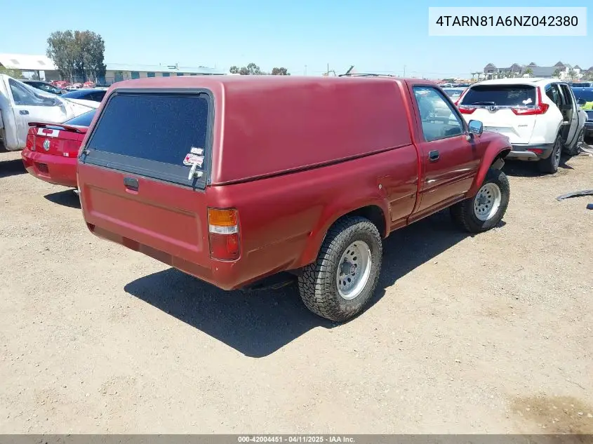 1992 Toyota Pickup 1/2 Ton Short Whlbase Stb VIN: 4TARN81A6NZ042380 Lot: 42004451
