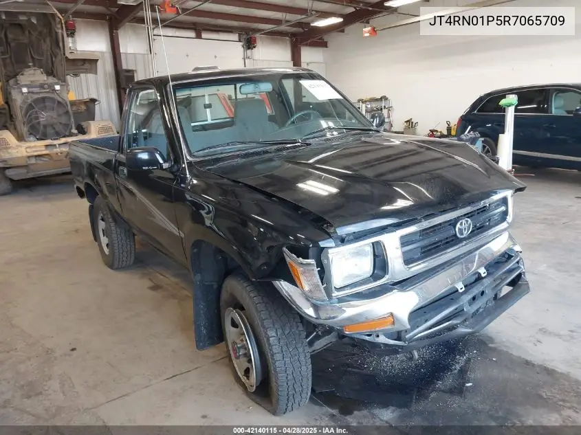 1994 Toyota Pickup 1/2 Ton Shrt Wheelbase/Dx VIN: JT4RN01P5R7065709 Lot: 42140115