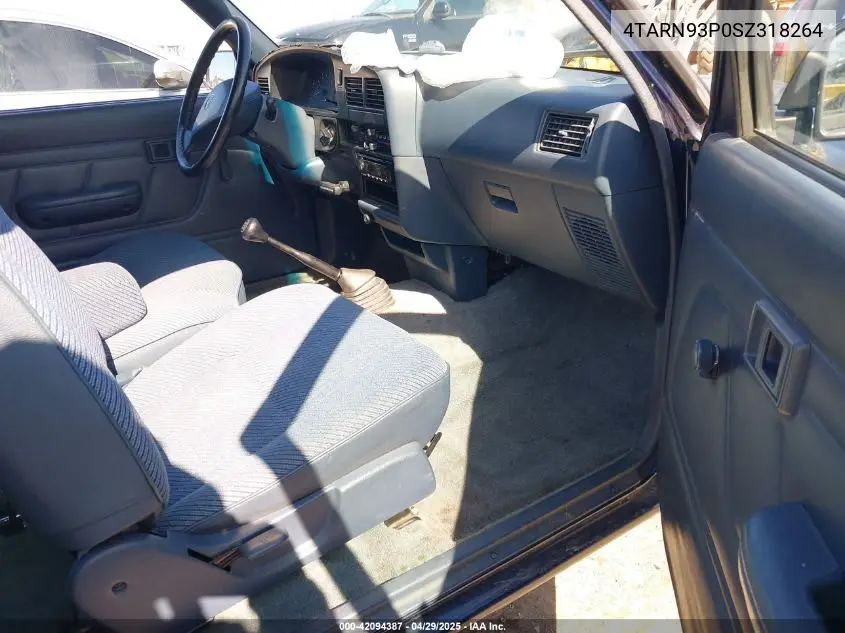 1995 Toyota Pickup 1/2 Ton Ex Long Whlbse Dx VIN: 4TARN93P0SZ318264 Lot: 42094387