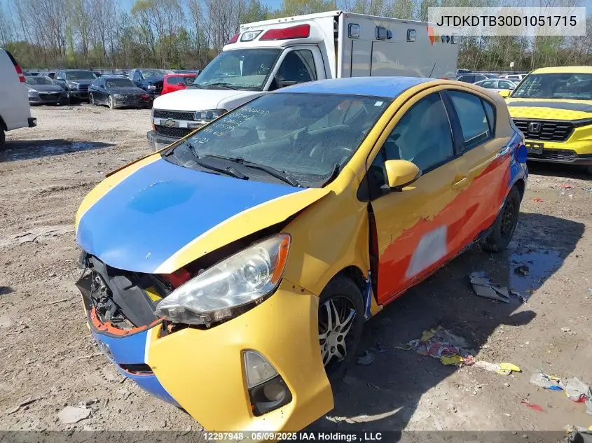 2013 Toyota Prius C VIN: JTDKDTB30D1051715 Lot: 12297948