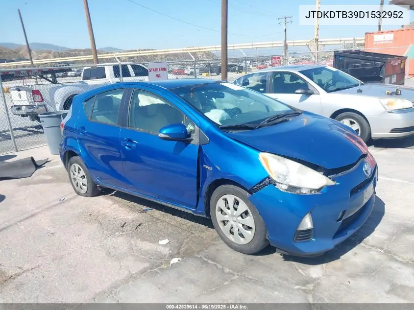 2013 Toyota Prius C One VIN: JTDKDTB39D1532952 Lot: 42539614