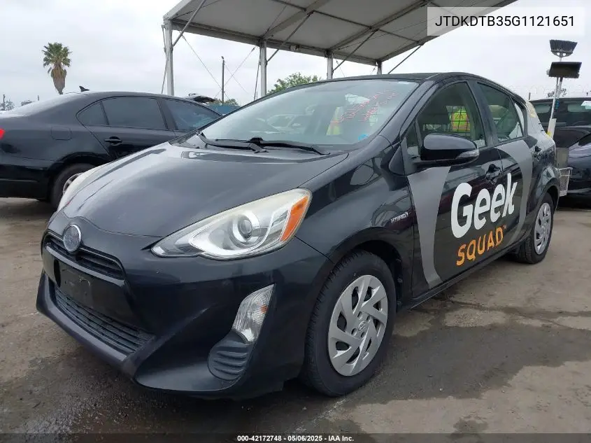 2016 Toyota Prius C Two VIN: JTDKDTB35G1121651 Lot: 42172748