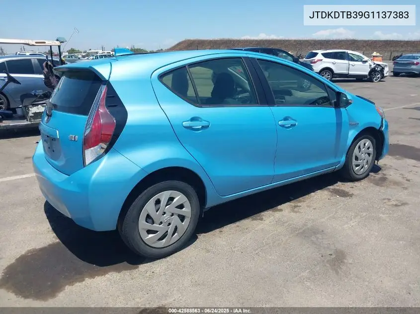 2016 Toyota Prius C Two VIN: JTDKDTB39G1137383 Lot: 42588563