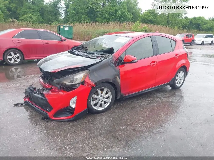 2017 Toyota Prius C Two VIN: JTDKDTB3XH1591997 Lot: 42248659