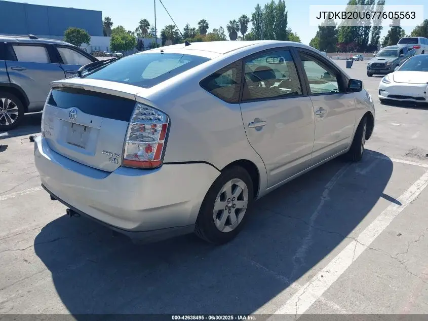 2007 Toyota Prius VIN: JTDKB20U677605563 Lot: 42638495