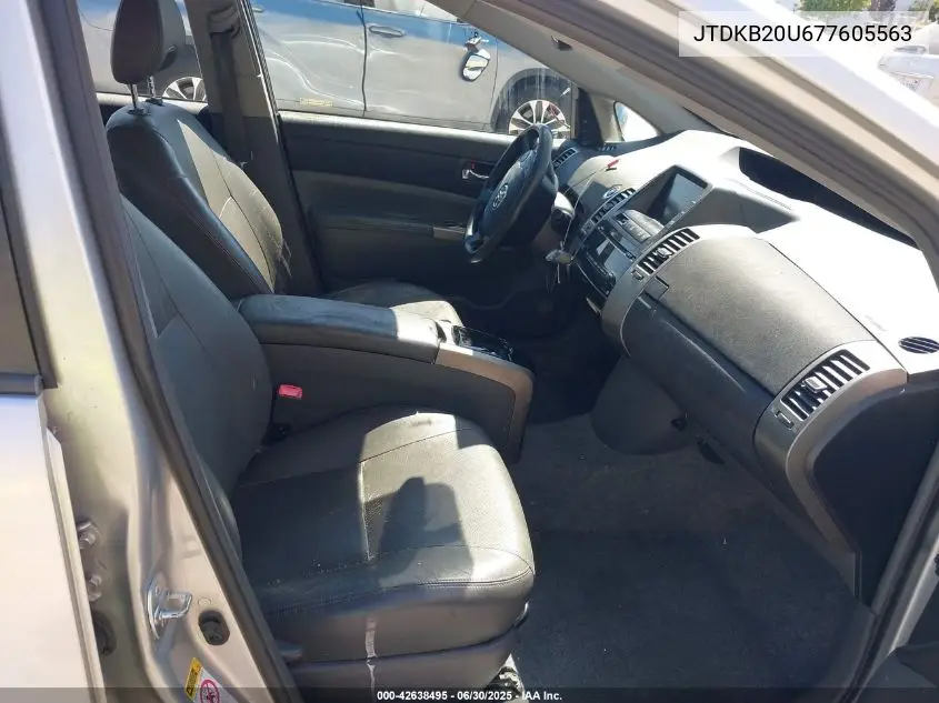 2007 Toyota Prius VIN: JTDKB20U677605563 Lot: 42638495