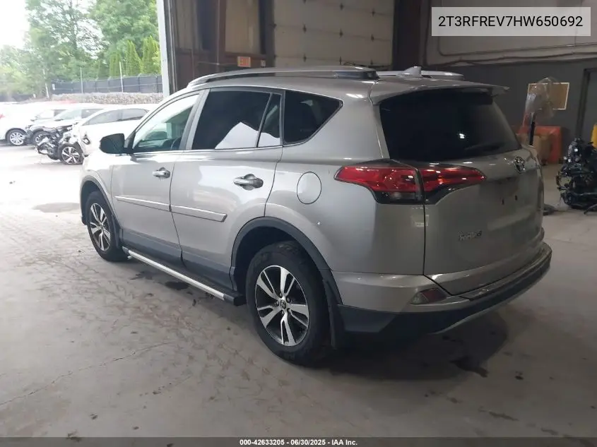 2017 Toyota Rav4 Xle VIN: 2T3RFREV7HW650692 Lot: 42633205