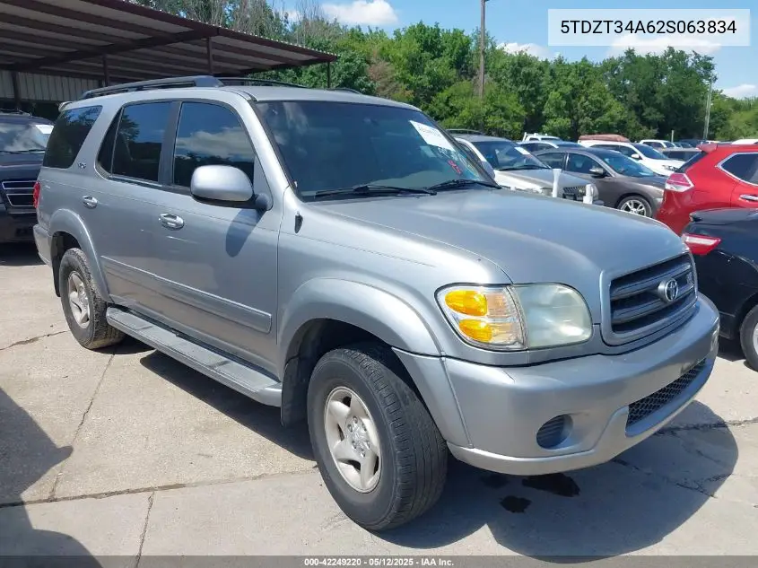 2002 Toyota Sequoia Sr5 V8 VIN: 5TDZT34A62S063834 Lot: 42249220