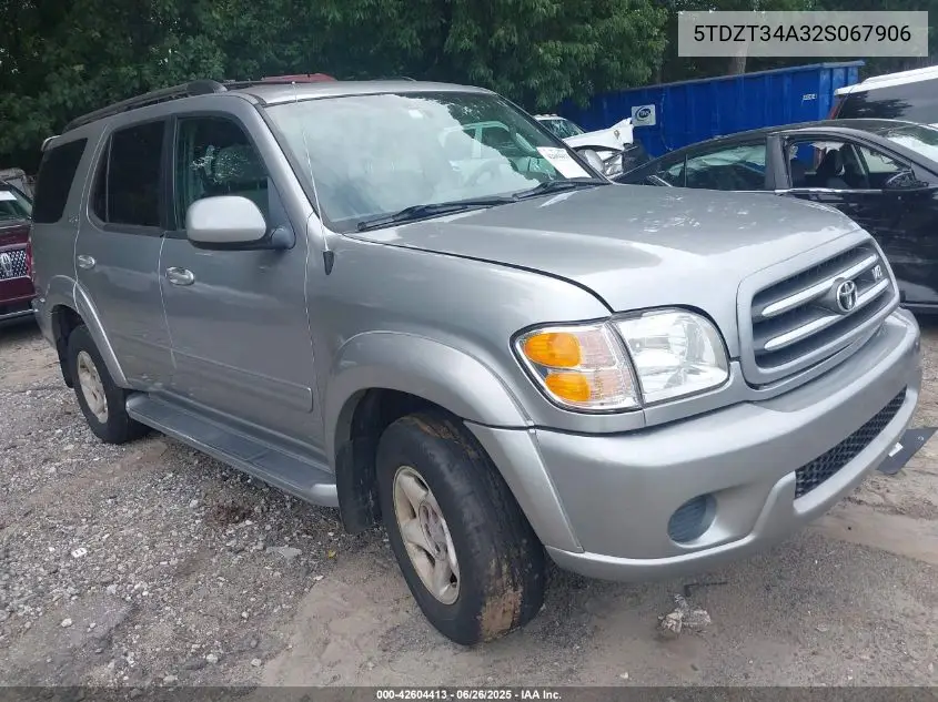 2002 Toyota Sequoia Sr5 V8 VIN: 5TDZT34A32S067906 Lot: 42604413