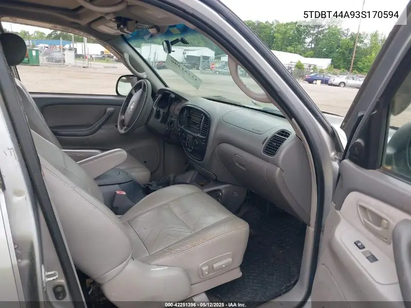 2003 Toyota Sequoia Sr5 V8 VIN: 5TDBT44A93S170594 Lot: 42251396