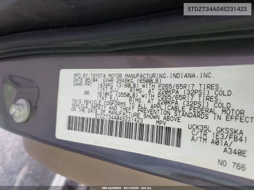 2004 Toyota Sequoia Sr5 V8 VIN: 5TDZT34A04S231423 Lot: 42249848