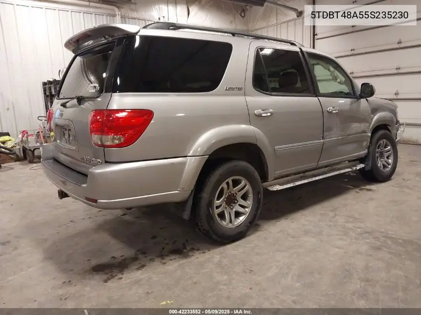 2005 Toyota Sequoia Limited V8 VIN: 5TDBT48A55S235230 Lot: 42233552