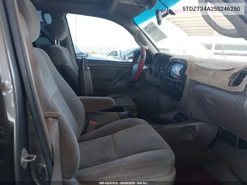 2005 Toyota Sequoia Sr5 V8 VIN: 5TDZT34A25S246250 Lot: 42247419