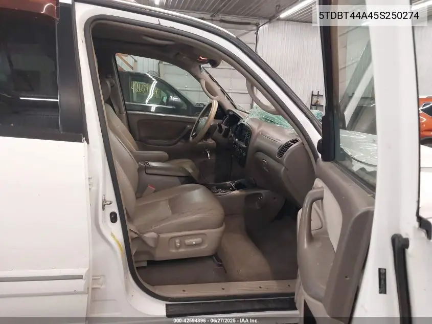 2005 Toyota Sequoia Sr5 V8 VIN: 5TDBT44A45S250274 Lot: 42594896