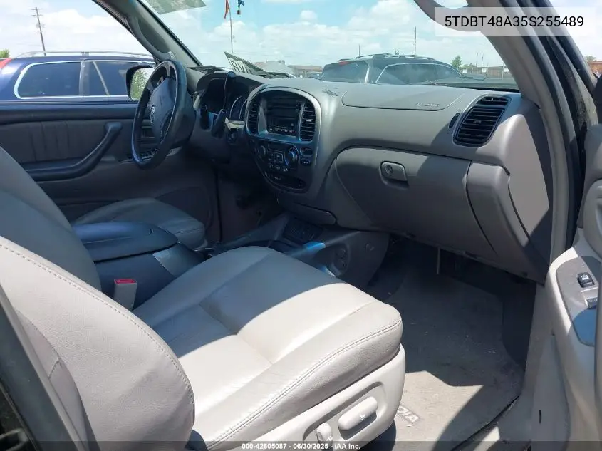 2005 Toyota Sequoia Limited V8 VIN: 5TDBT48A35S255489 Lot: 42605087