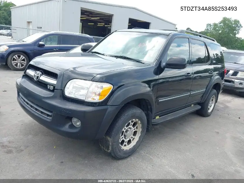 2005 Toyota Sequoia Sr5 V8 VIN: 5TDZT34A85S253493 Lot: 42622723