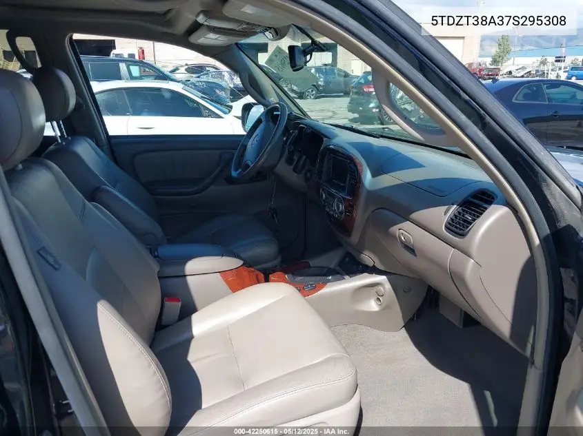 2007 Toyota Sequoia Limited V8 VIN: 5TDZT38A37S295308 Lot: 42250615