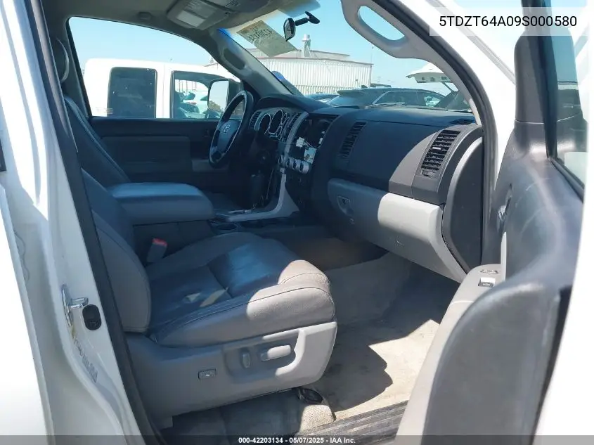 2009 Toyota Sequoia Sr5 4.7L V8 VIN: 5TDZT64A09S000580 Lot: 42203134