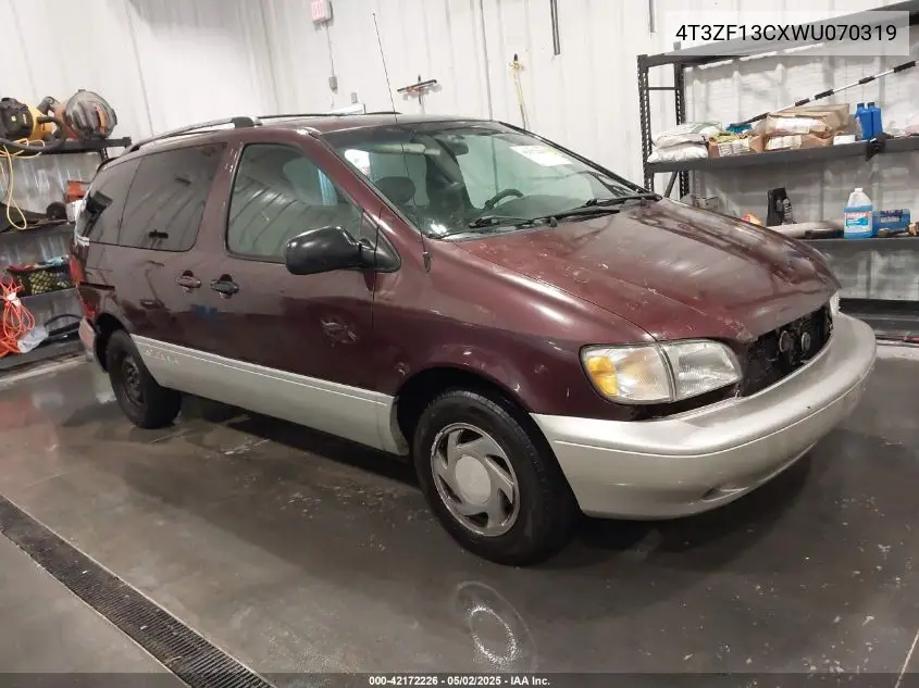 1998 Toyota Sienna Xle VIN: 4T3ZF13CXWU070319 Lot: 42172226
