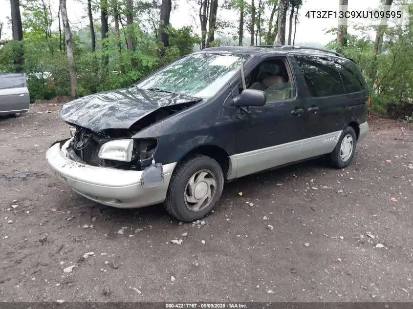 1999 Toyota Sienna Xle VIN: 4T3ZF13C9XU109595 Lot: 42217767