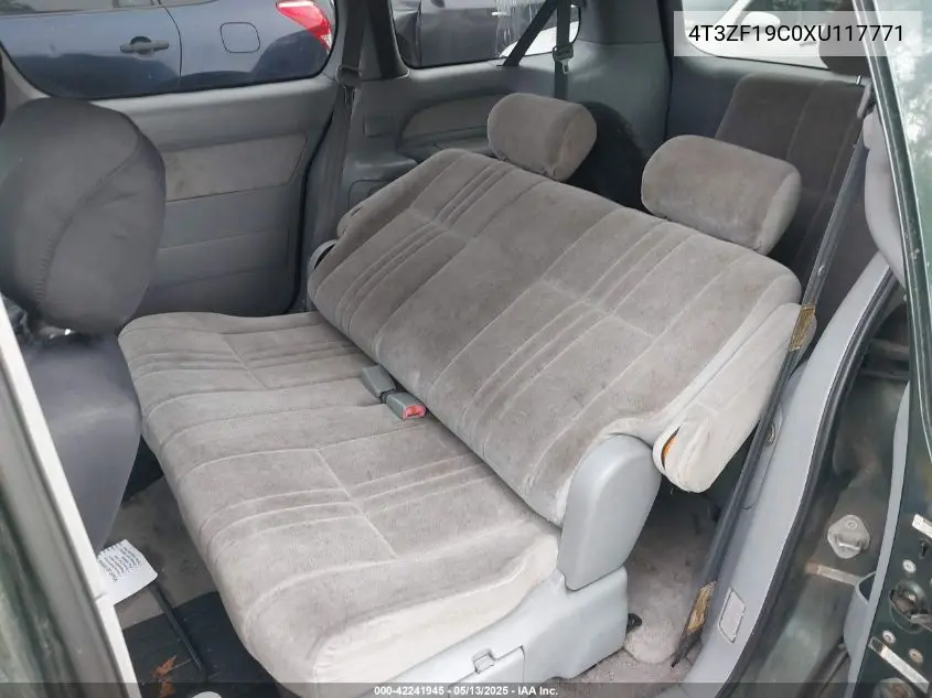 1999 Toyota Sienna Ce VIN: 4T3ZF19C0XU117771 Lot: 42241945