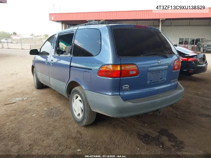 1999 Toyota Sienna Le VIN: 4T3ZF13C9XU138529 Lot: 42743068