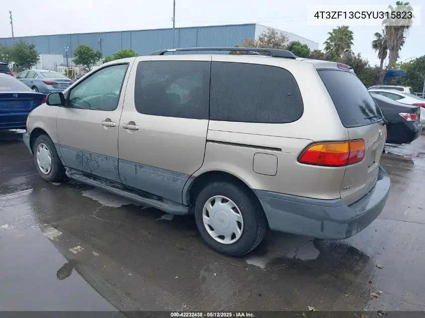 2000 Toyota Sienna Le VIN: 4T3ZF13C5YU315823 Lot: 42232438