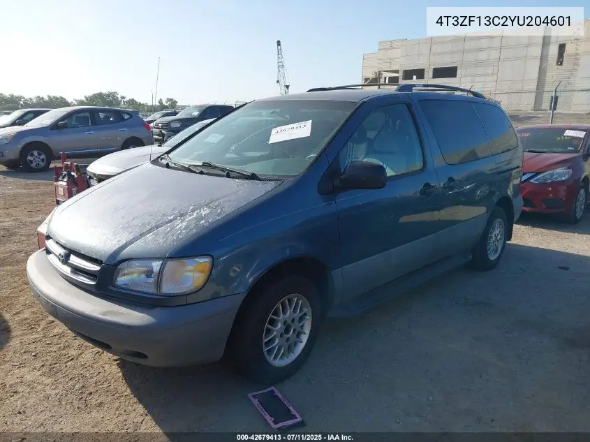 2000 Toyota Sienna Le VIN: 4T3ZF13C2YU204601 Lot: 42679413