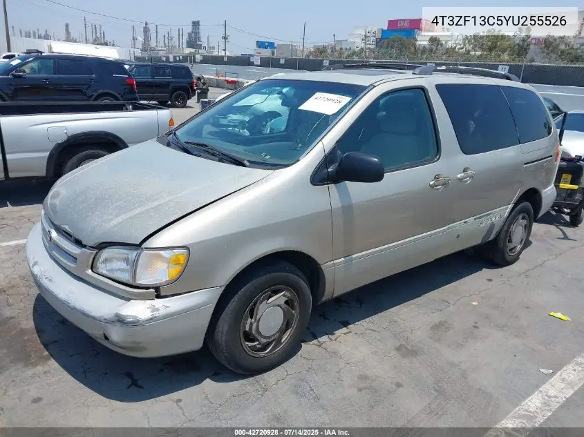 2000 Toyota Sienna Xle VIN: 4T3ZF13C5YU255526 Lot: 42720928