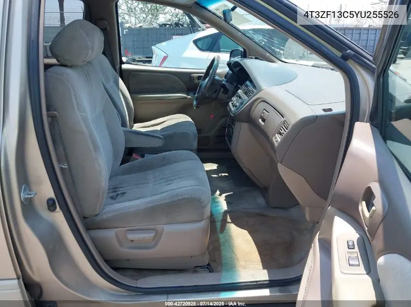 2000 Toyota Sienna Xle VIN: 4T3ZF13C5YU255526 Lot: 42720928