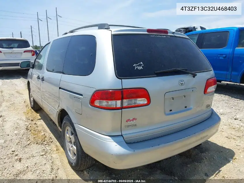 2002 Toyota Sienna Le VIN: 4T3ZF13C32U468403 Lot: 42144703