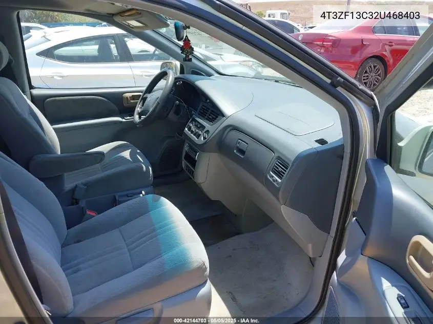 2002 Toyota Sienna Le VIN: 4T3ZF13C32U468403 Lot: 42144703