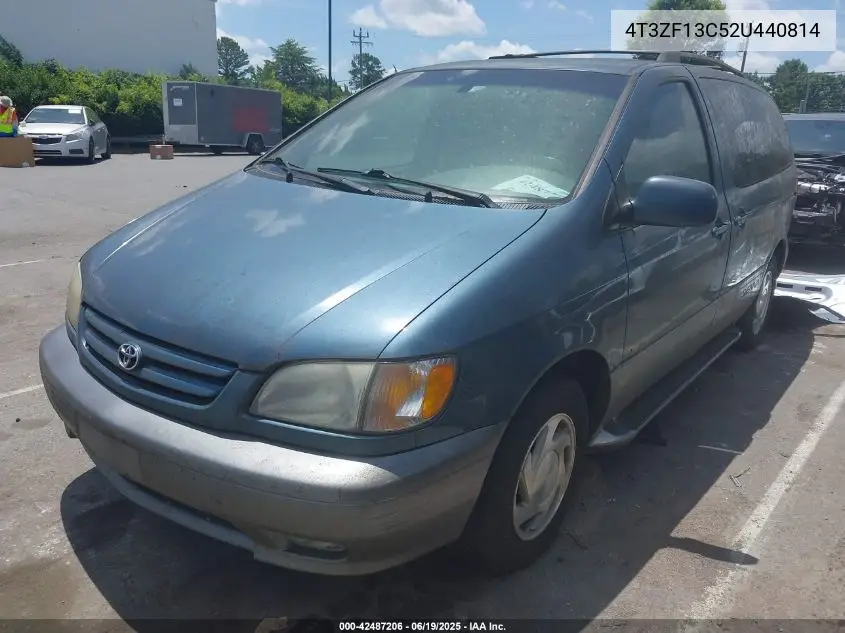 2002 Toyota Sienna Xle VIN: 4T3ZF13C52U440814 Lot: 42487206