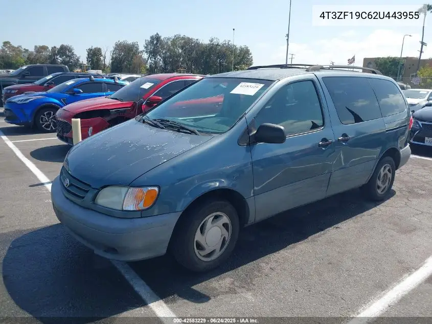 2002 Toyota Sienna Ce VIN: 4T3ZF19C62U443955 Lot: 42583229