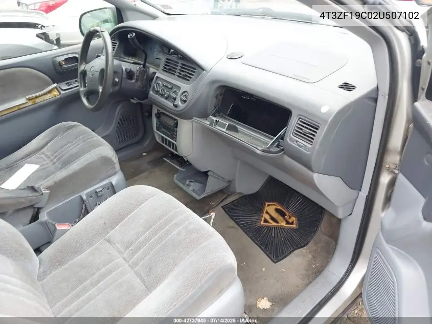 2002 Toyota Sienna Ce VIN: 4T3ZF19C02U507102 Lot: 42737945